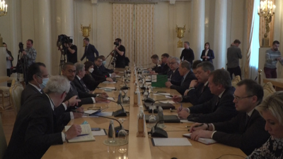 O secretario xeral da ONU reuniuse co ministro ruso de Exteriores, antes de entrevistarse con Putin
