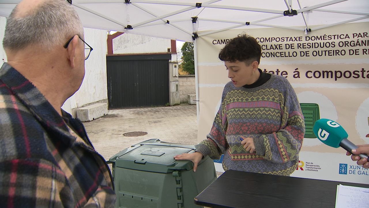 O Concello de Outeiro de Rei reparte composteiros gratuítos para ...