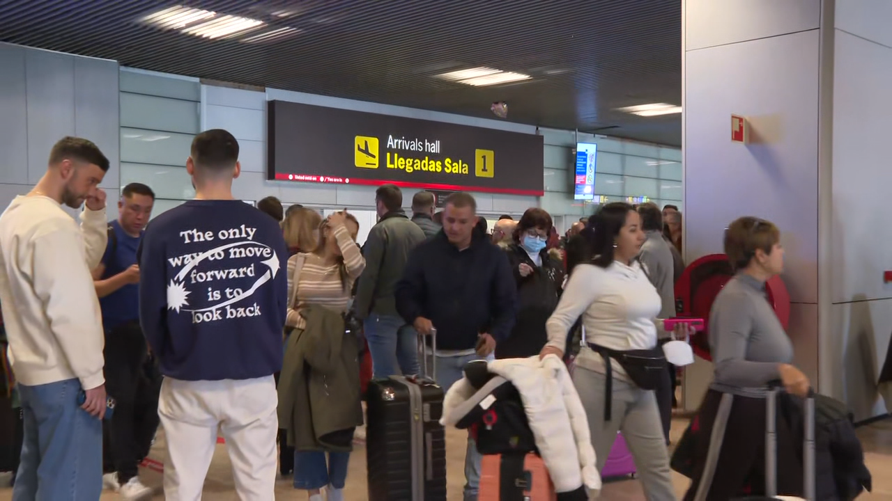 Francia e o Reino Unido comezarán esta semana a facer controis de covid