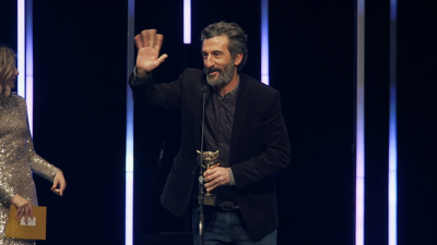 Luís Zahera recollendo o premio