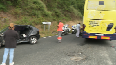 O turismo e o autocar accidentados
