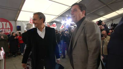 Zapatero e Besteiro estiveron no mitin de Ferrol