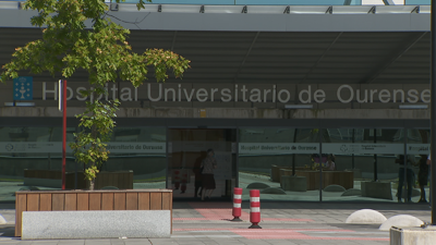 O condutor foi trasladado en estado crítico ao hospital de Ourense