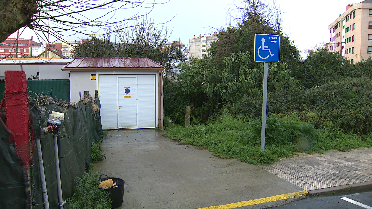 Imaxe do soar de Vigo en que apareceu a maleta co cadáver de Carrmen Bento dentro.