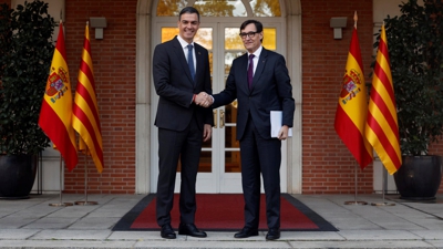 Sánchez recibe o presidente da Generalitat na Moncloa (EFE/ JJ Guillén)