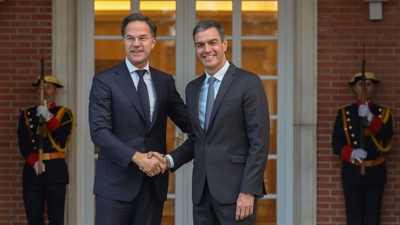 Sánchez, nunha recepción o secretario xeral da OTAN, Mark Rutte, o pasado mes de xaneiro (EFE/Kiko Huesca)