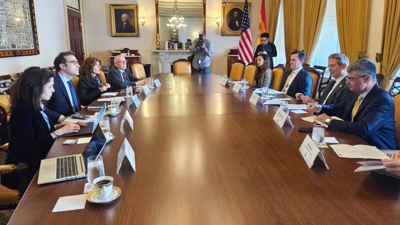 O ministro español de Economía durante o encontro que mantivo na capital estadounidense co secretario do Tesouro dos EUA (Foto: Ministerio de Economía)