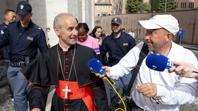 O cardenal Jean-Paul Vesco, este luns. REUTERS/Remo Casilli