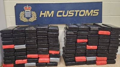 Tabletas de cocaína achadas nun buque que enchía en Xibraltar/Info Gibraltar/Europa Press
