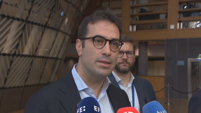 Carlos Cuerpo, ministro de Economía, á súa chegada á xuntanza do Eurogrupo