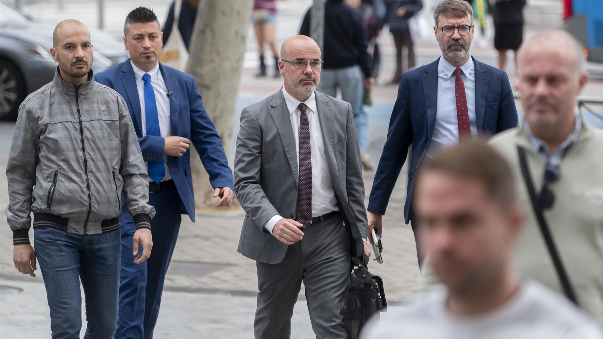 O delegado do Goberno na Comunidade de Madrid, Francisco Martín (c), á súa chegada para declarar polo caso Begoña Gómez (Alberto Ortega-Europa Press)