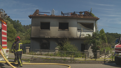 Testemuñas do incendio alertaron aos servizos de emerxencia