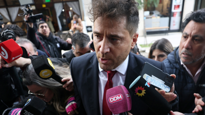 O fiscal Patricio Ferrari fala cos medios á súa chegada/Agustin Marcarian/Reuters
