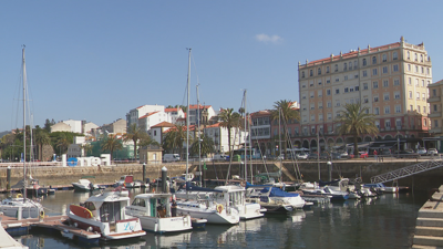 En Ferrol os establecementos turísticos están a piques de colgar o cartel de completo para o verán
