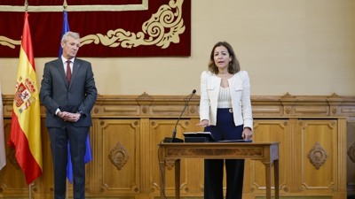 Marta Villaverde e Alfonso Rueda durante a toma de posesión (EFE/ Lavandeira)