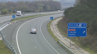 Tramo da A-54 ao seu paso polo concello de Lugo