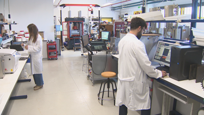 O laboratorio da construción é un dos dez nos que agora traballan 120 investigadores