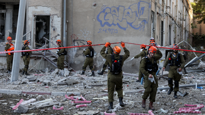 Restos dun bombardeo iraní en Haifa. REUTERS. Florion Goga