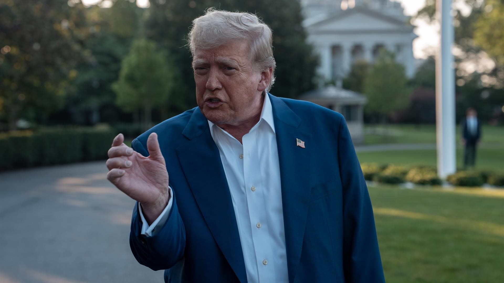 O presidente dos Estados Unidos, Donald Trump, antes de acudir ao cumio da OTAN (Andrew Leyden/Zuma Press/ContactoPhoto)
