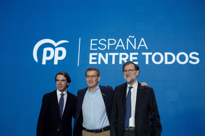 José María Aznar, Alberto Núñez Feijóo e Mariano Rajoy na 26 Intermunicipal do PP. Foto: Jorge Gil/Europa Press