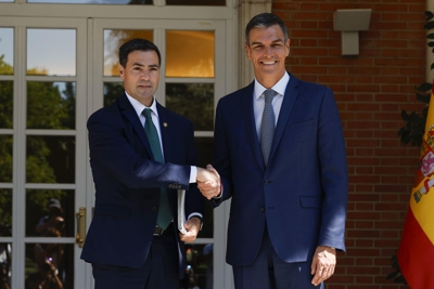 Sánchez e Pradales, no seu encontro na Moncloa (EFE / J. J. Guillén)