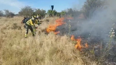 Os ventos poden reactivar o lume en Valdecaballeros
