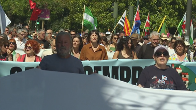 Ana Pontón e outros dirixentes nacionalistas, na cabeza da marcha
