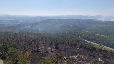 Vista de parte da área queimada en Ponteceso (Garda Civil/EFE)