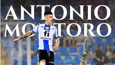 X: @PontevedraCFSAD
