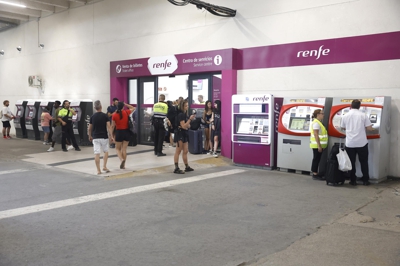 Estación de Chamartín, Madrid, este sábado. Foto: EFE/J.P. Gandul