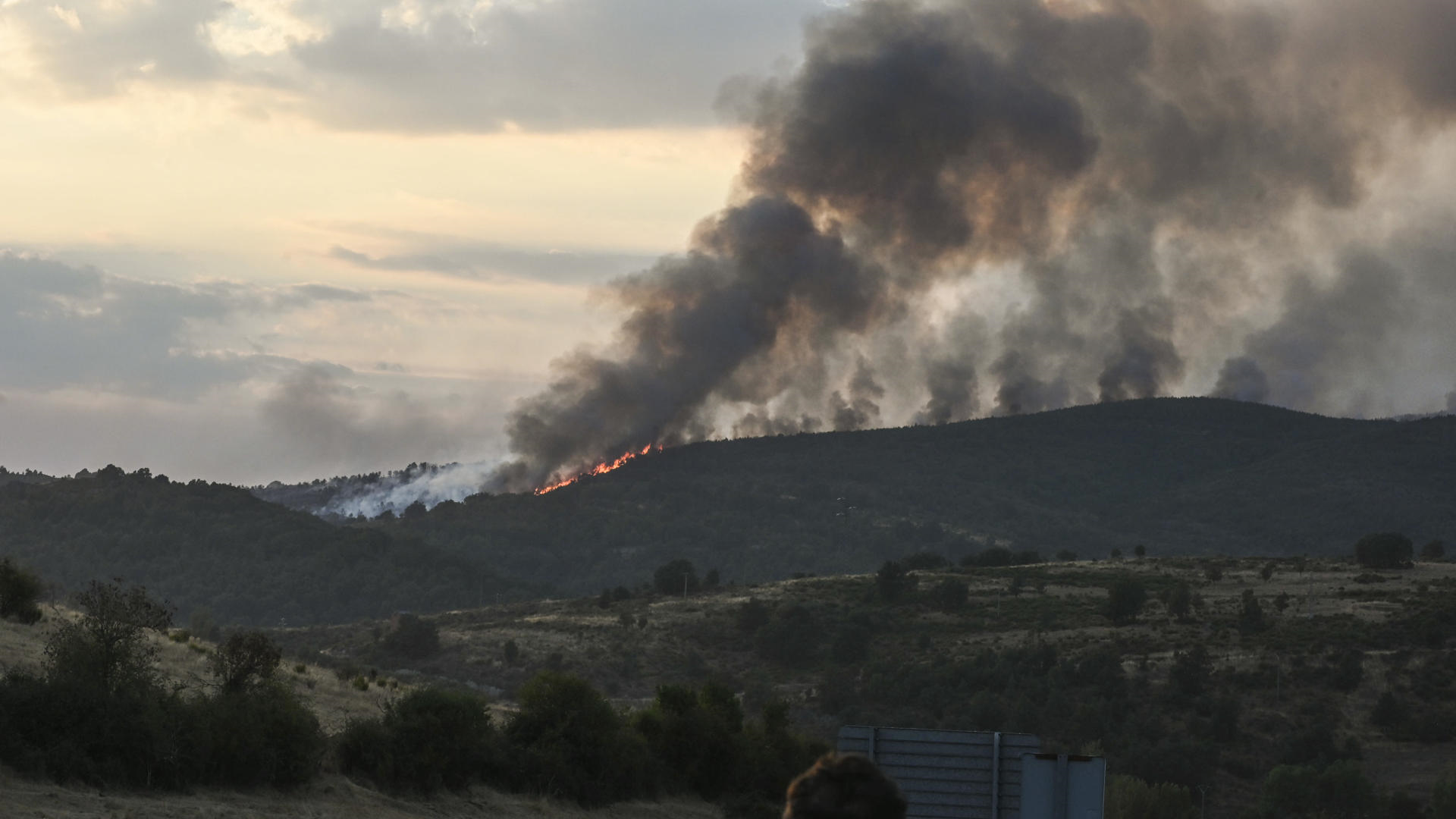 Incendio na Magdalena, León/J.Casares/EFE