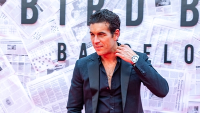 O actor Mario Casas posa no photocall durante a presentación da filme ‘Bird Box Barcelona’- Kike Rincón / Europa Press