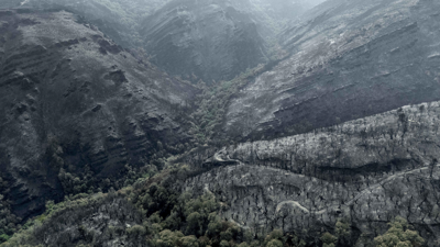Superficie calcinada polo peor incendio da historia de Galicia, o de Larouco/Brais Lorenzo/EFE