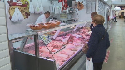 Posto dunha carnicería na praza de abastos de Lugo