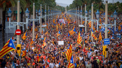 Centos de persoas durante a manifestación/Kike Rincón / Europa Press