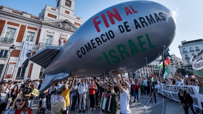 Imaxe dunha manifestación en maio de 2024 pedindo que e deixe de comrpar armas a Israel Diego Radamés / Europa Press