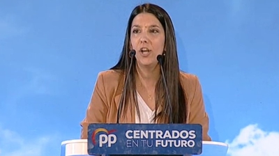 Mariola Sampedro, número 2 do PP nos anteriores comicios, perfílase como nova alcaldesa de Ribeira se prospera a moción