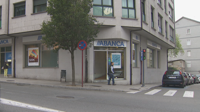 Imaxe da sucursal bancaria asaltada na Avenida de Zamora
