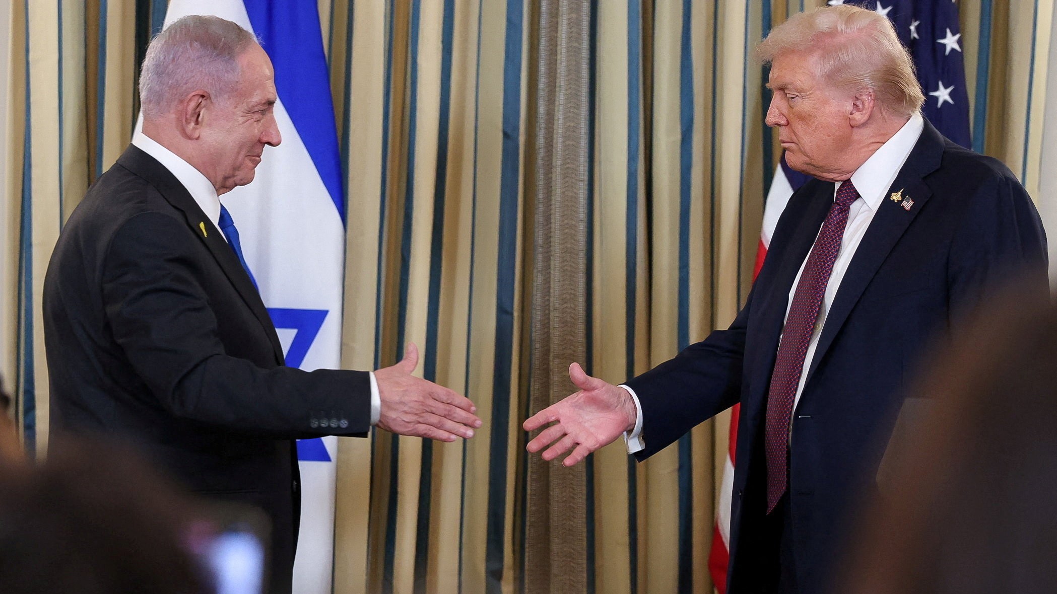 Netanyahu e Trump na Casa Branca. REUTERS/Jonathan Ernst