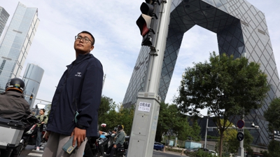 Imaxe do distrito comercial central de Beijing. REUTERS/Florence Lo