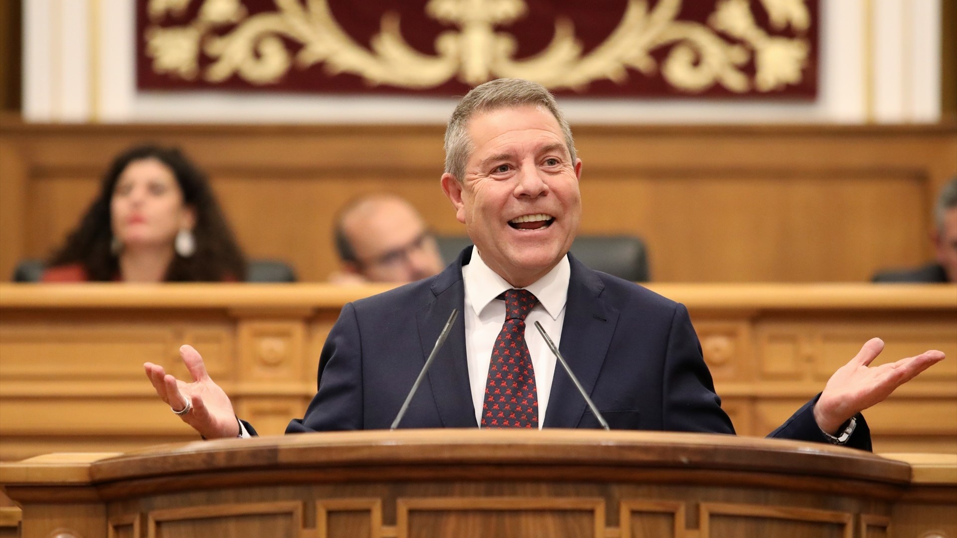 García Page, durante o debate sobre o estado da rexión (Juanma Jiménez/Europa Press)