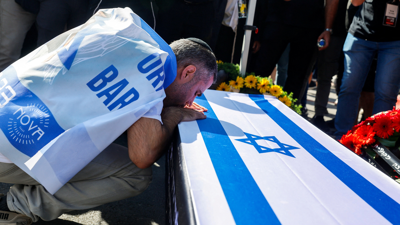 Funeral en Israel por un dos reféns mortos en Gaza/REUTERS/Oren Ben Hakoon