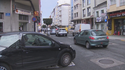 A das rúas San Roque e Pena do Rei é unha das interseccións máis conflitivas