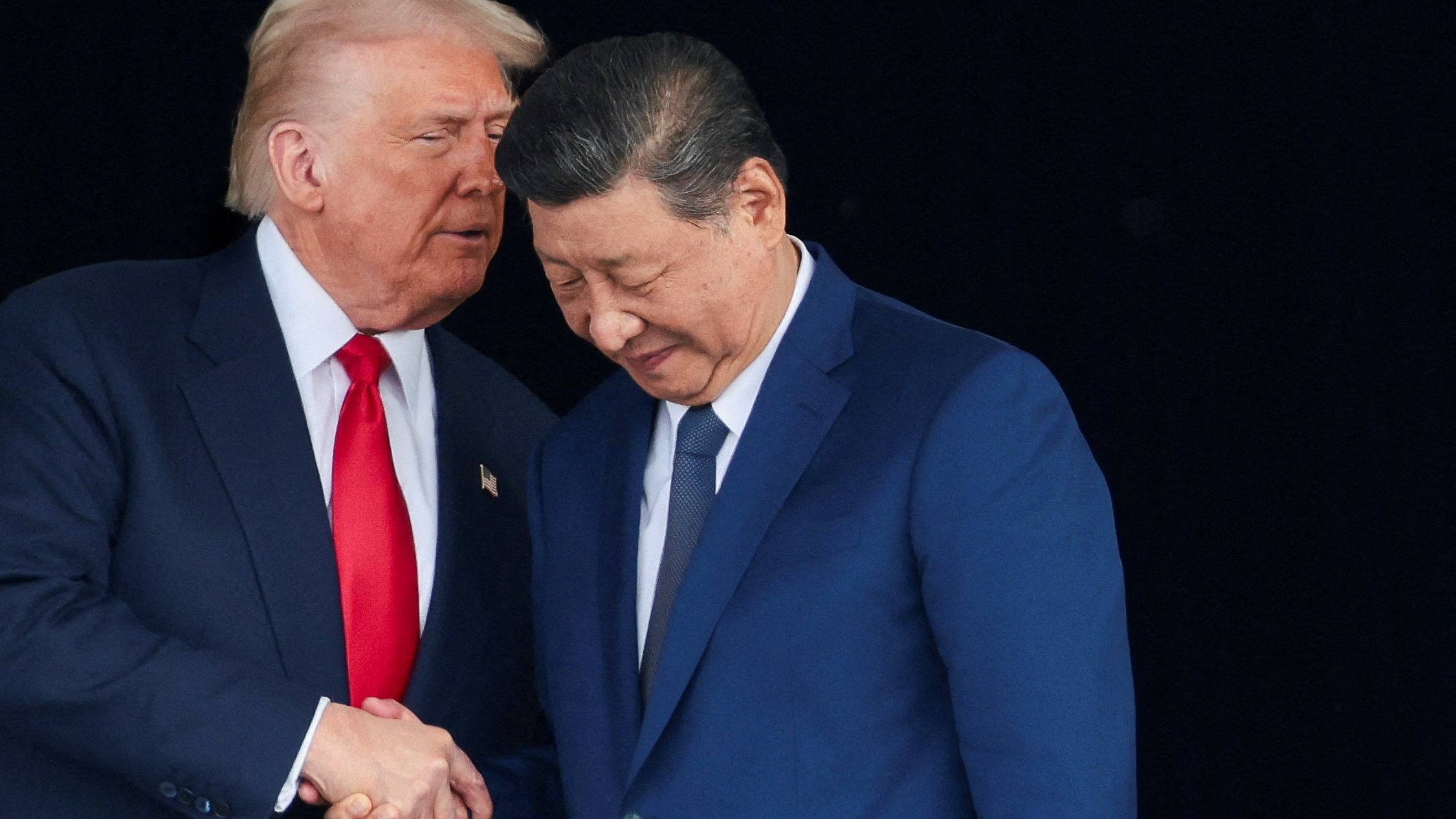 Donal Trump e Xi Jimpin en Corea do Sur (REUTERS/Evelyn Hockstein)