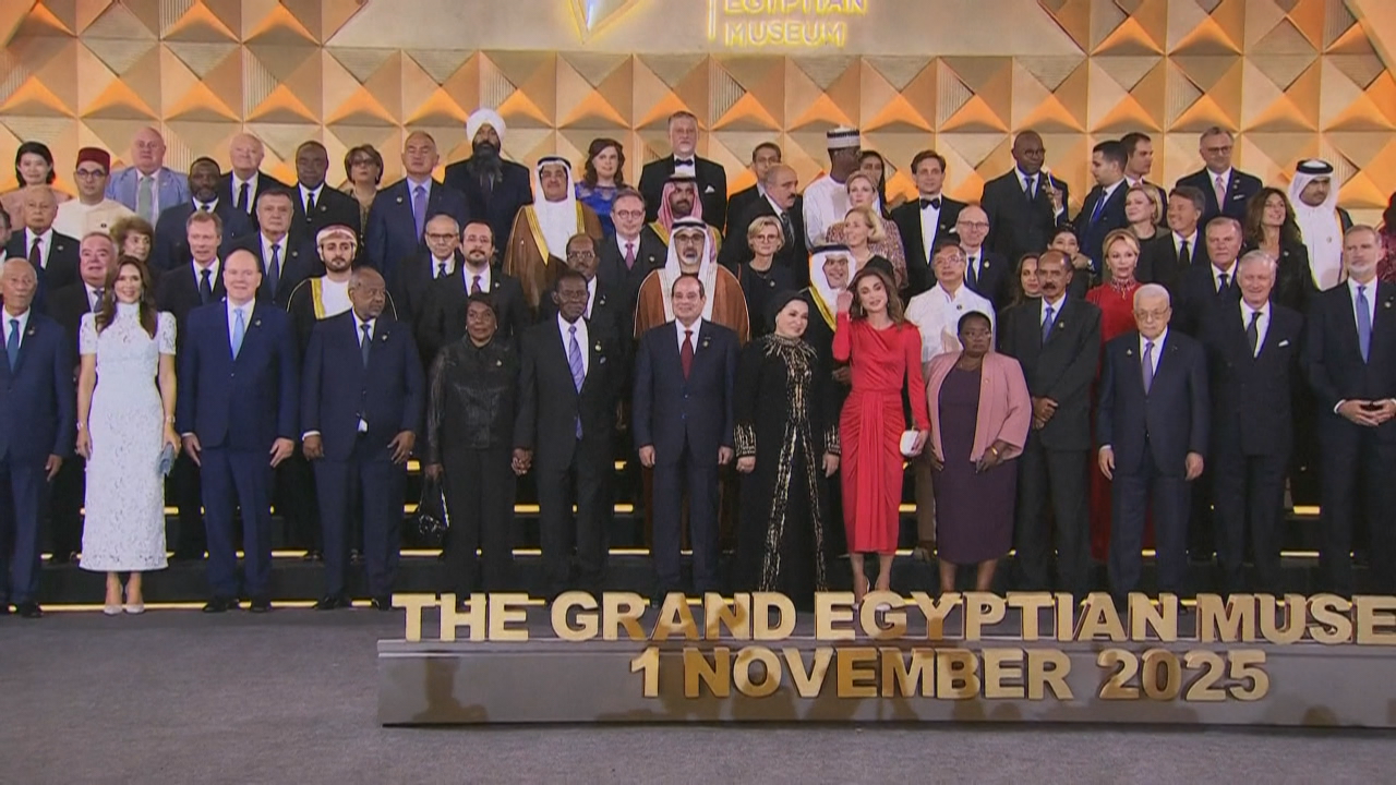 Foro de Familia dos mandatarios de todo o mundo que acudiron a inauguración en Giza. Reuters