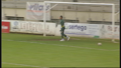 Cando un partido de fútbol infantil se converte nunha batalla campal