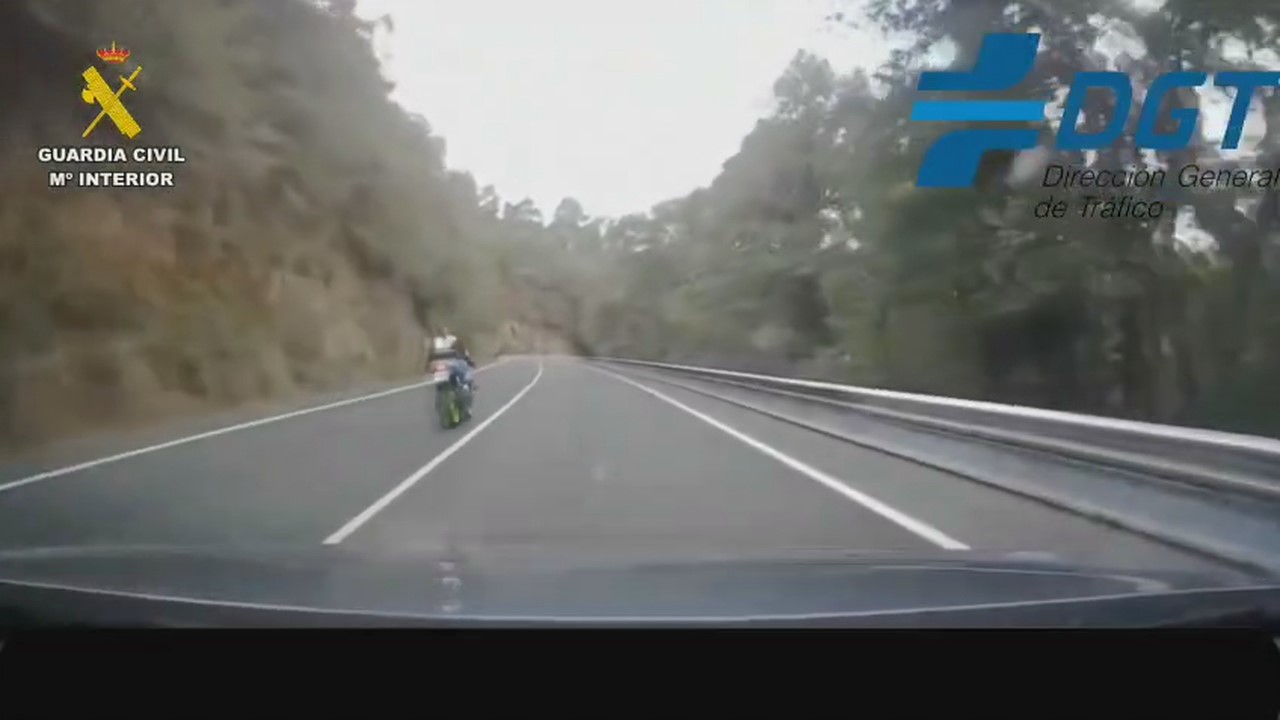 Os motoristas foron denunciados o festivo do 12 de outubro na estrada que une Celanova con Bande