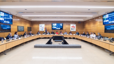 A ministra Sira Rego (c) durante a Conferencia Sectorial de Xuventude e Infancia, este venres, en Madrid (Gustavo Valiente/Europa Press)