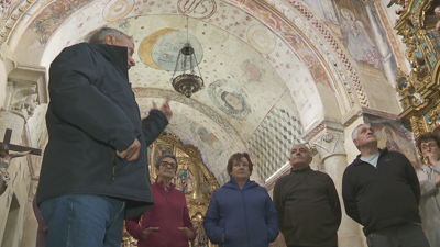 A Asociación Cultural Capela Sixtina de Nogueira encárgase do mantemento do templo e da atención dos visitantes