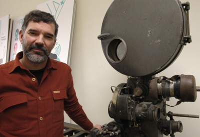 O cineasta galego Ángel Santos no Festival Internacional de Xixón. Foto: EFE/Juan González